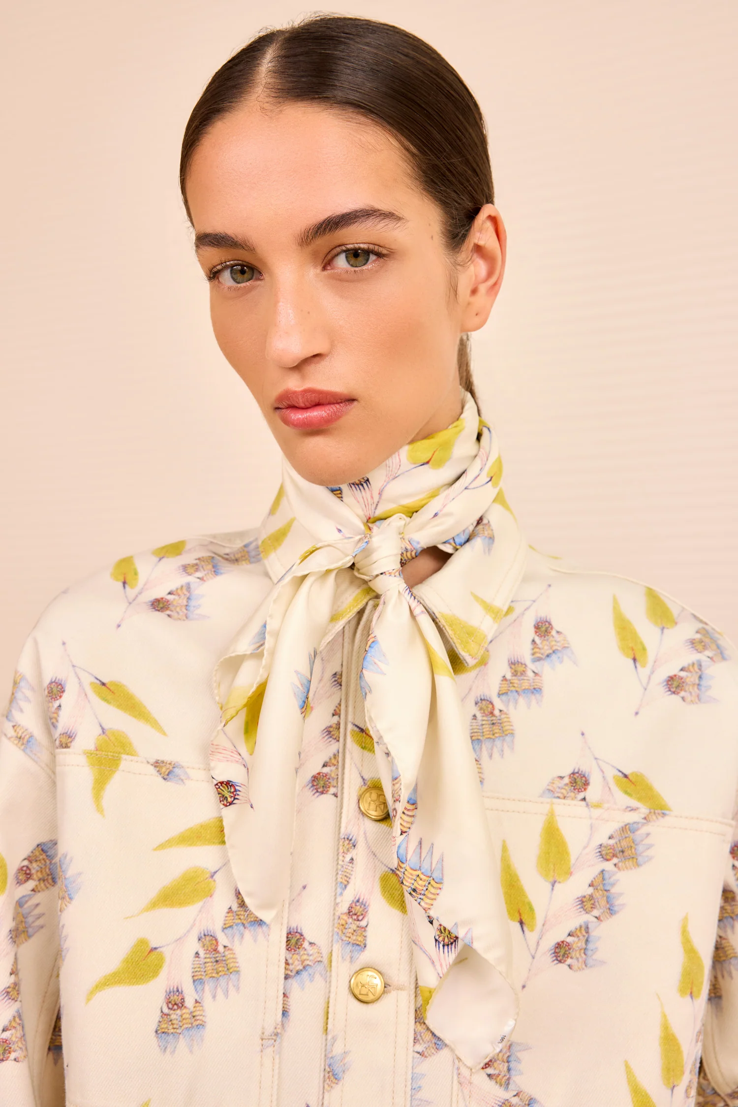 Chiara Scarf - Infinite Flower - Image 4