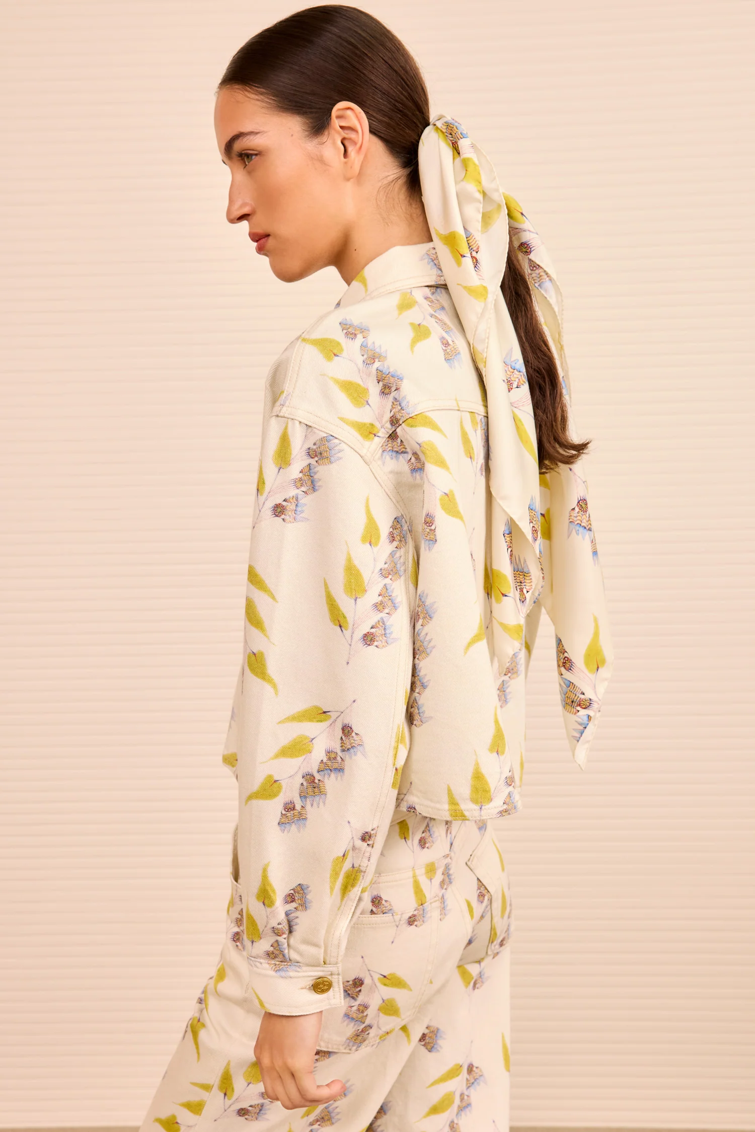 Chiara Scarf - Infinite Flower - Image 6