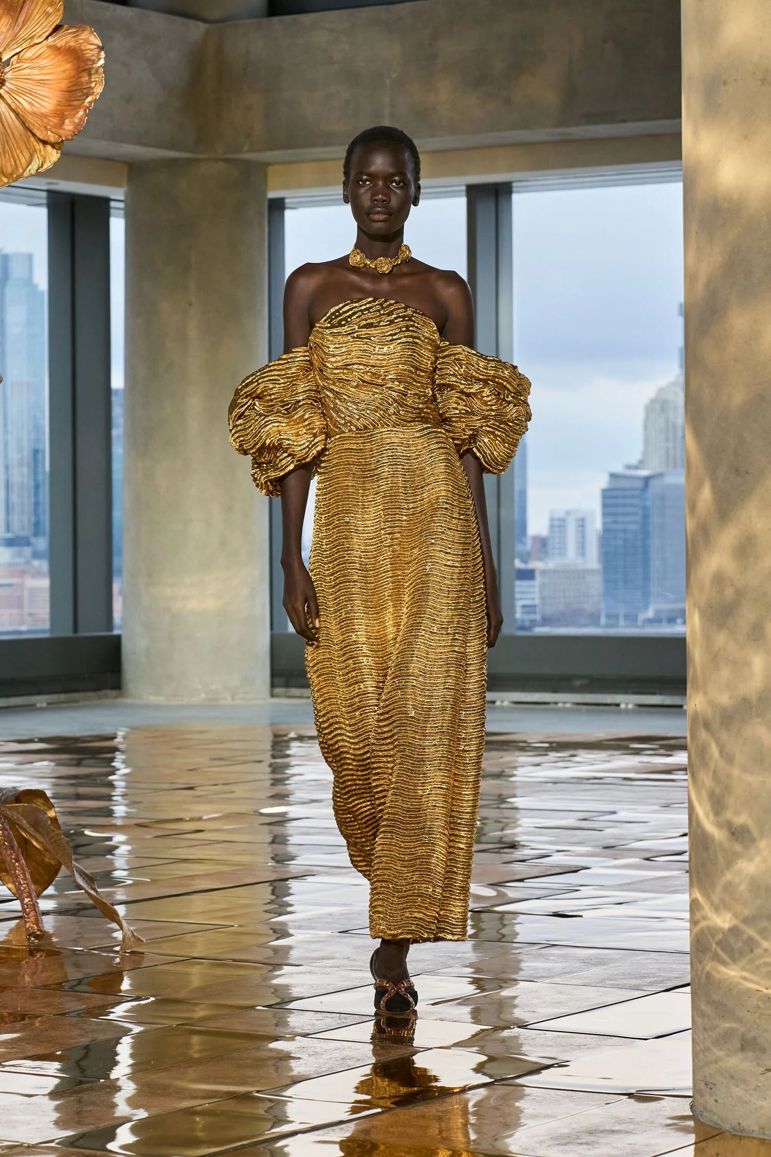 Nisha Metallic Draped Sleeve Gown - Oro - Image 6