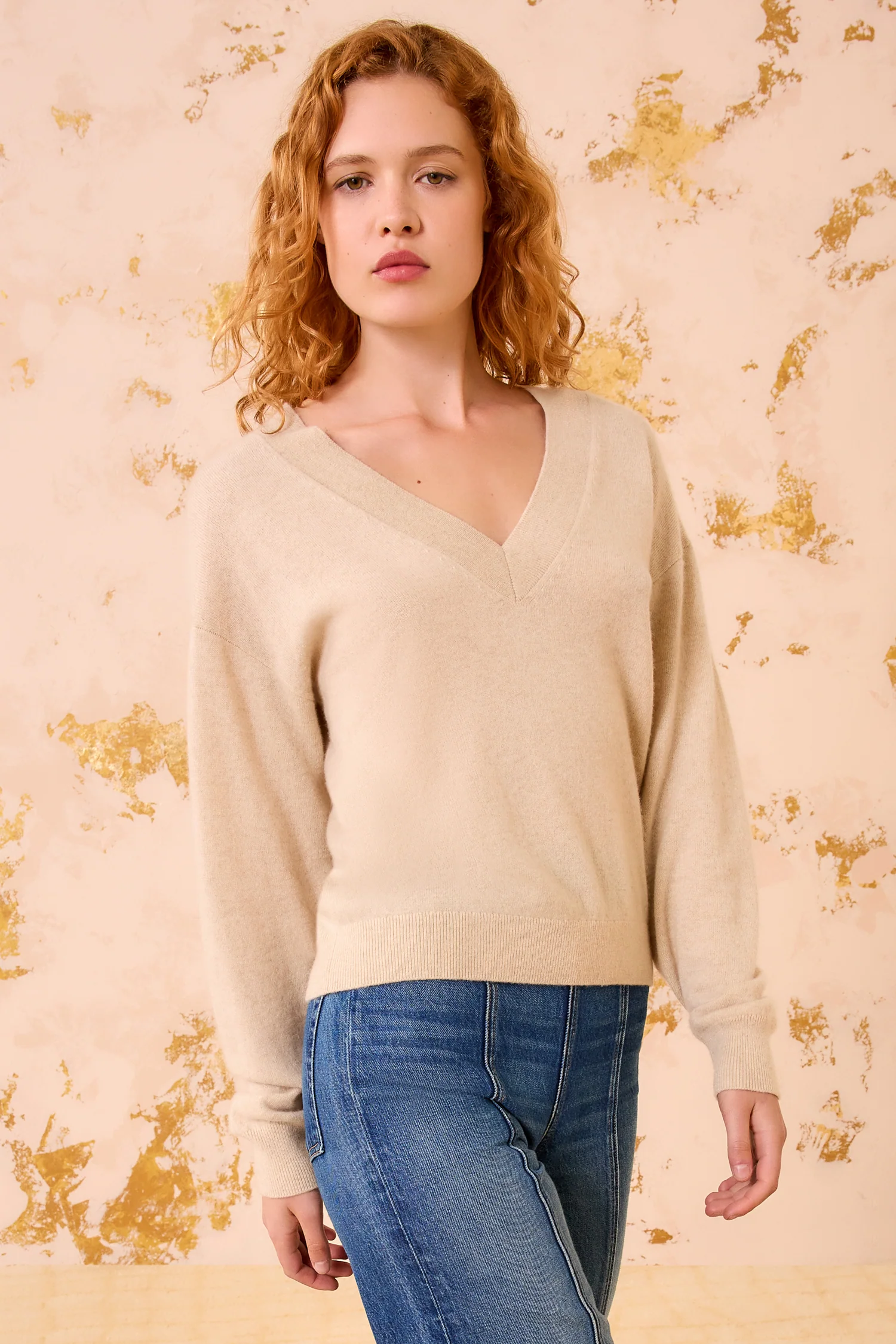 Ryla Cashmere V&ndash;Neck Pullover - Melange - Image 3